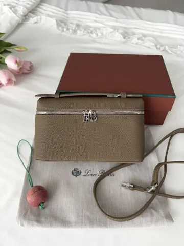Loro Piana Beige Silver