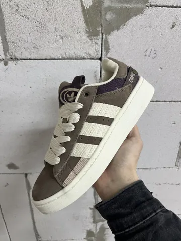 Adidas Campus