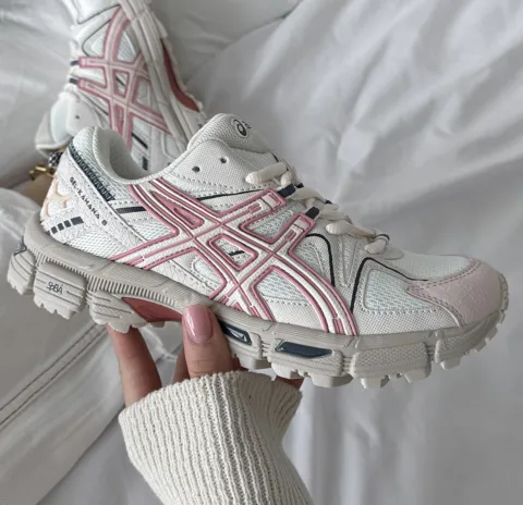 ASICS