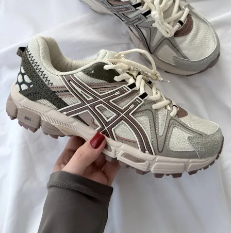 ASICS