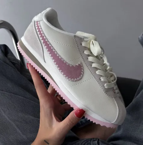 Nike Cortez
