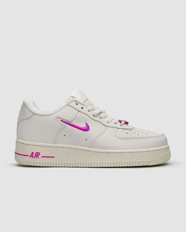 Nike Air Force 1’07SE Coconut Mink/ Playful Pink