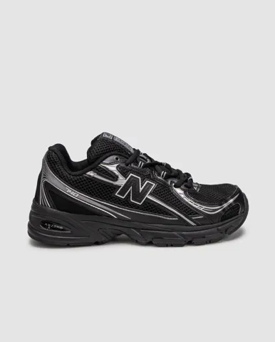 New Balance 740 Black/Silver