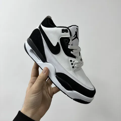 Air Jordan White/Black