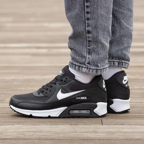 Nike Air Max 90