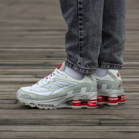 Nike Shox TL x Supreme
