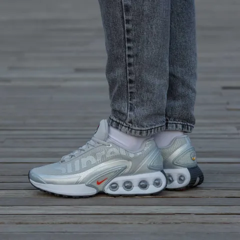 Nike Air Max DN Supreme Silver Bullet