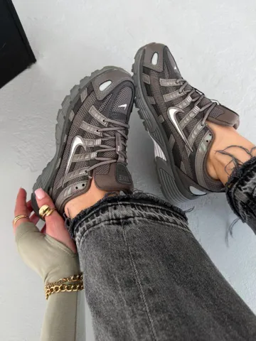 P-6000 Brown