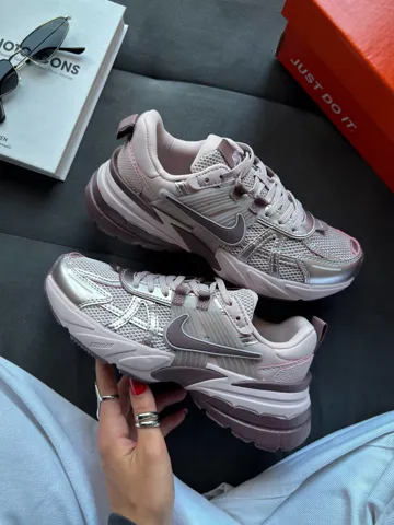 V2k Run Platinum Grey