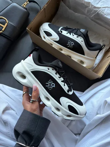 On Cloudsolo x Loewe White/Black