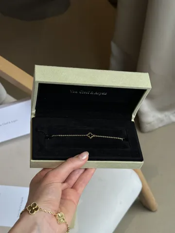 Van Cleef & Arpels Bracelet Sweet Alhambra K18 Yellow Gold