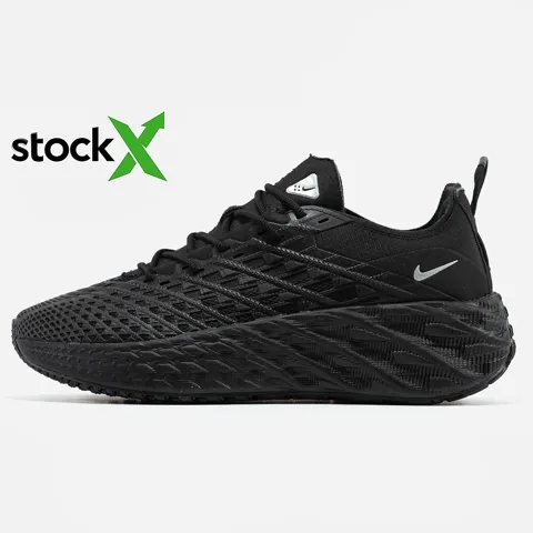 2977 Nike Ava Rover