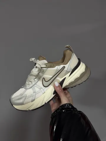 NIKE V2K RUNTEKK | LIGHT BROWN premium (8)