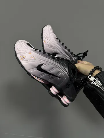 NIKE SHOX R4 SAKURA premium (1)