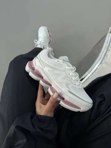 NEW BALANCE 2000 | WHITE / PINK (6)