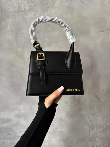 Jacquemus Le Chiquito Moyen Boucle Black