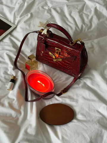 Hermes Kelly 25 Rouge H Shiny Porosus Crocodile Leather Red