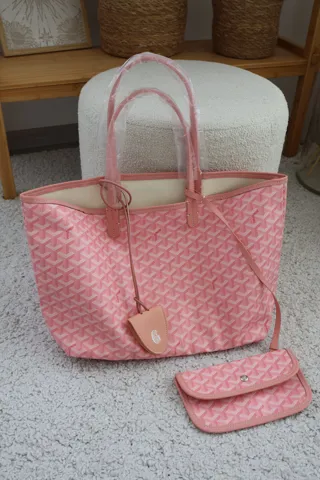 Goyard pink