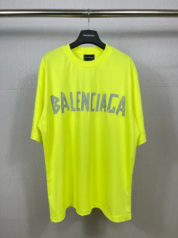 T-SHIRT BALENCIAGA